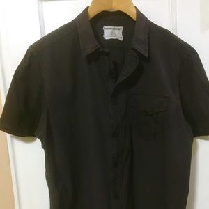 SCRUFFY DKNY JEANS XL BROWN SHORT SLEEVE SHIRT